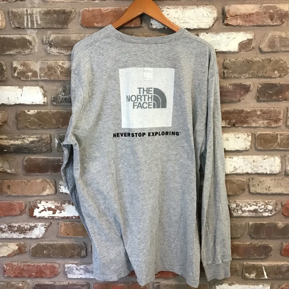 The North Face Men's Gray Long Sleeve Tee for Everyday Comfort XXL